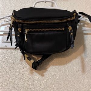 JUJUBE Eco Sling bag in Black with Gold hardware
